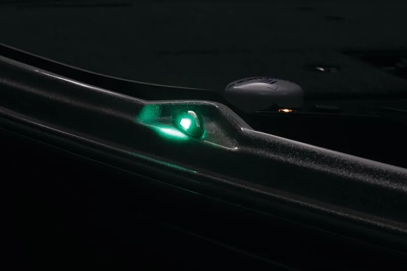 Slide: The Image of Triton 21XP Patriot 2026 - 94