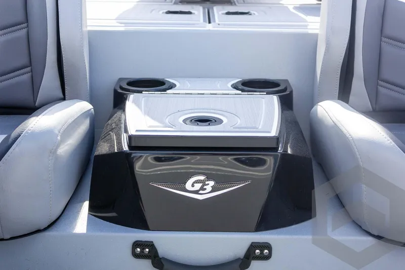Slide: The Image of 2026 G3 Sportsman 1910 SE boat interior with cup holders and seating. - 37