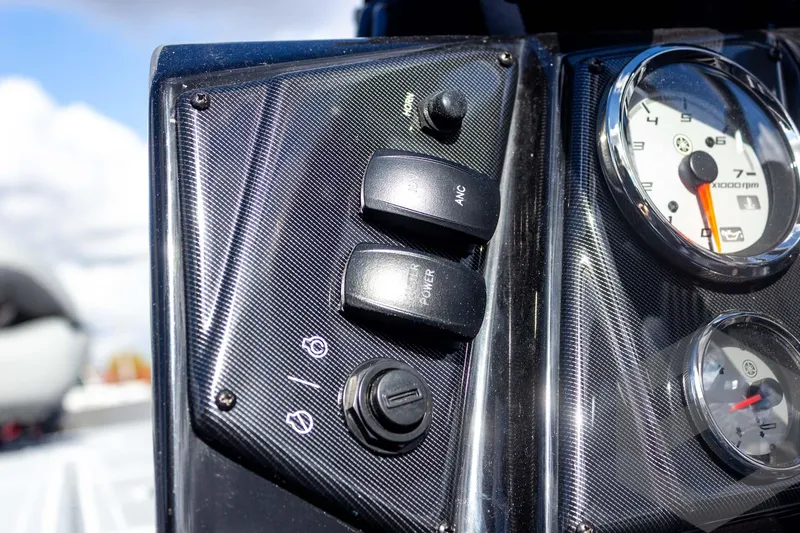 Slide: The Image of Dashboard of 2026 G3 Sportsman 1910 SE boat with gauges and controls. - 41