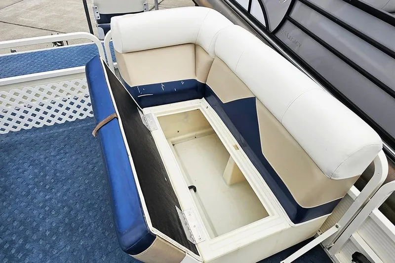 Slide: The Image of 2004 Bentley Pontoons 240 Fish boat seat with open storage compartment. - 18