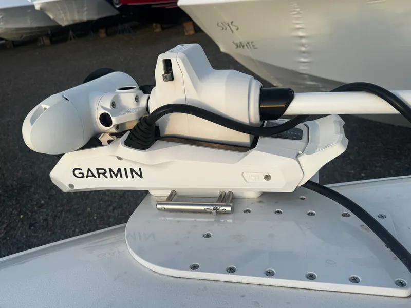 Slide: The Image of Garmin marine equipment on 2024 Contender 25 Tournament CC boat, close-up view. - 9