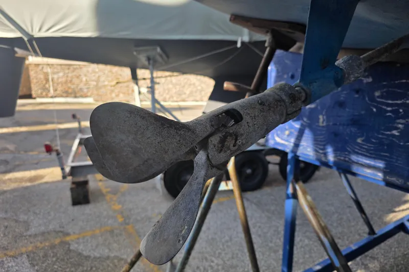 Slide: The Image of Propeller of 1985 Express Yachting Express 30 sailboat on dry dock. - 27