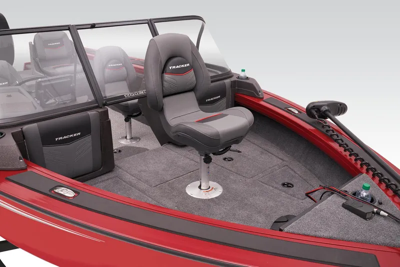 Slide: The Image of Manufacturer Provided Image: Tracker Targa V-19 Combo - 30