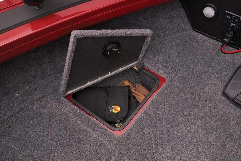 Slide: The Image of Manufacturer Provided Image: Tracker Targa V-19 Combo - 38