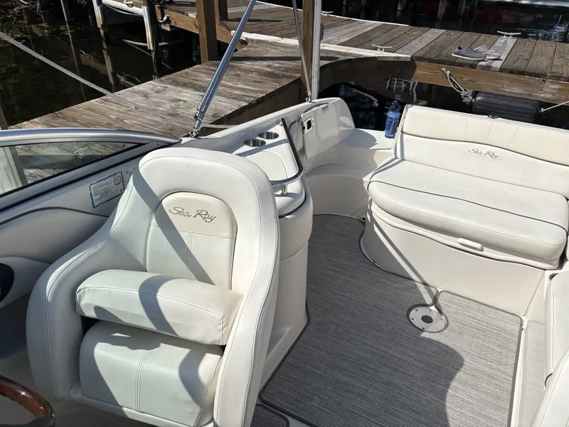 Slide: The Image of Sea Ray 240 Sundeck 2008 - 4