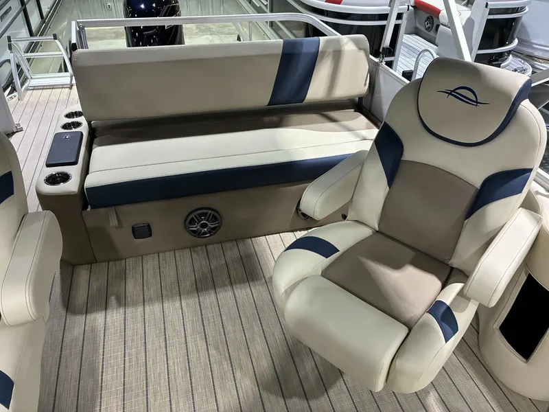 Slide: The Image of SunCatcher Select 322SL 2026 - 10