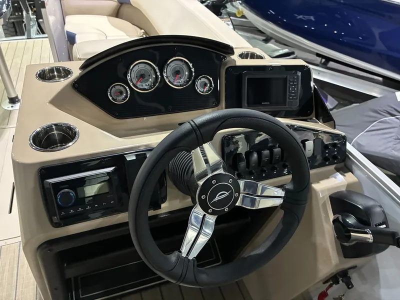 Slide: The Image of SunCatcher Select 322SL 2026 - 7