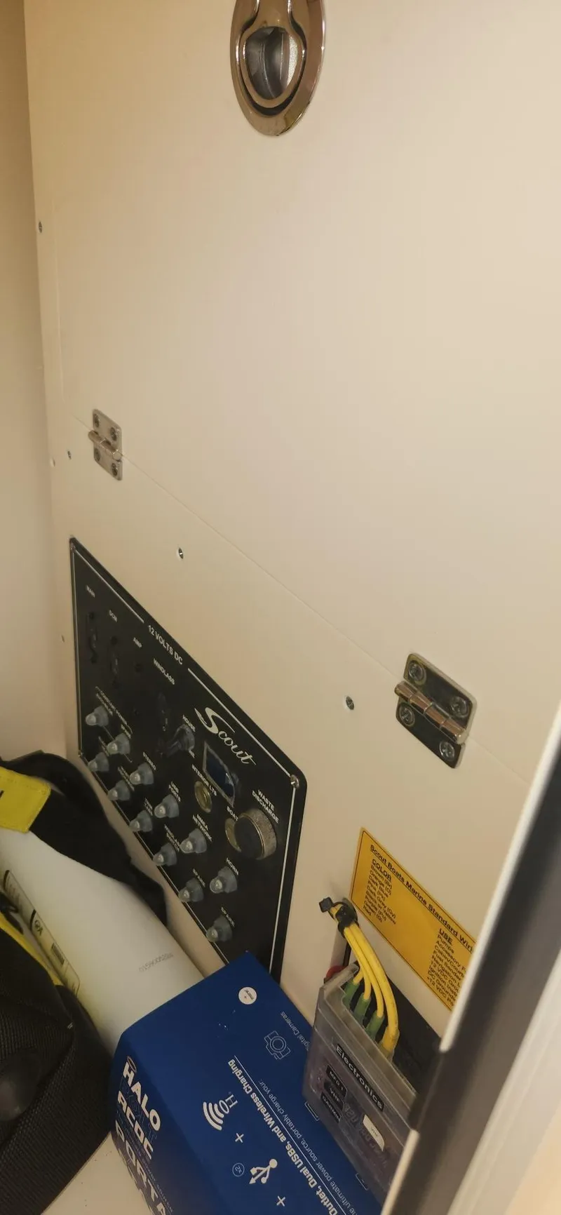 Slide: The Image of Scout 240 Dorado 2023 - 24