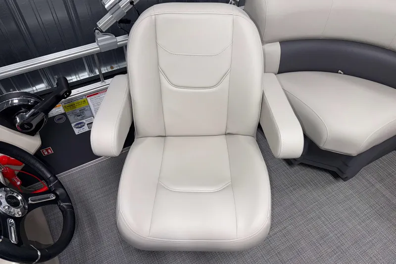 Slide: The Image of Captain's chair in 2026 SunChaser Vista 18 Fish boat, featuring sleek design and comfortable seating. - 7
