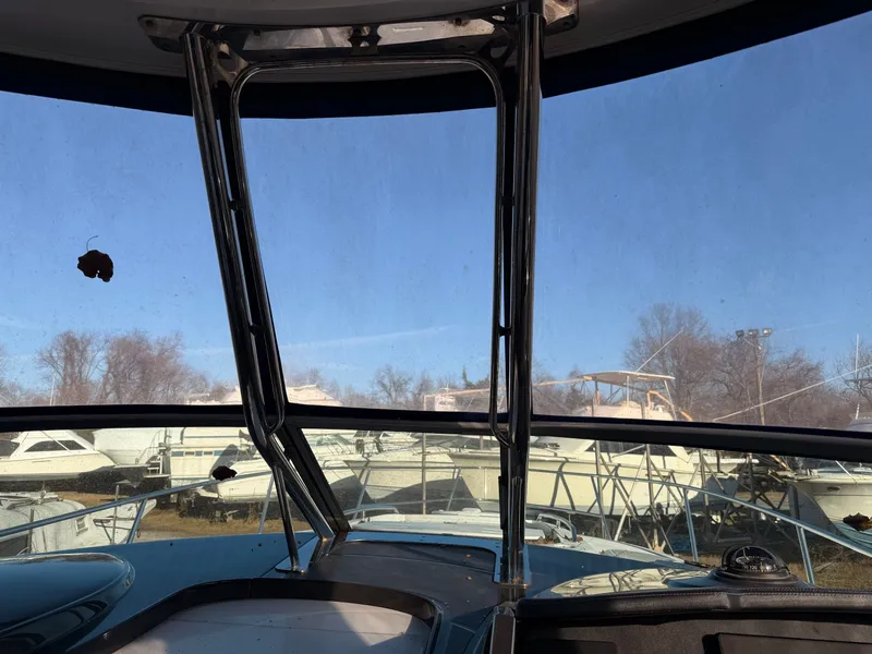 Slide: The Image of Monterey 335 Sport Yacht 2019 - 28