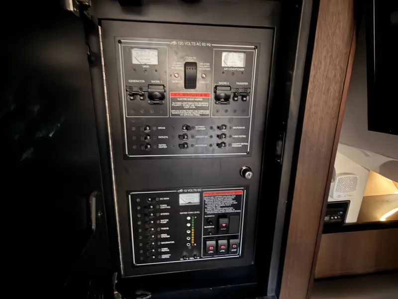 Slide: The Image of Monterey 335 Sport Yacht 2019 - 57