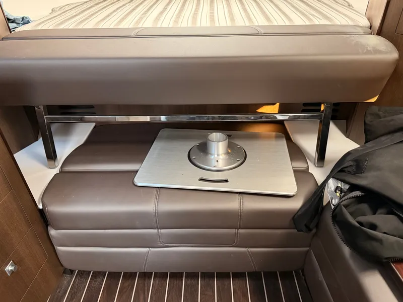 Slide: The Image of Monterey 335 Sport Yacht 2019 - 68