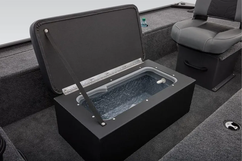 Slide: The Image of 2026 Tracker Panfish 17 boat interior with open livewell and seating. - 8