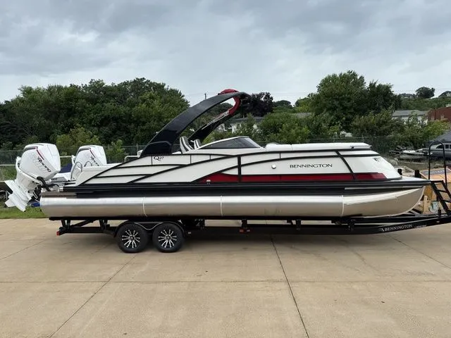 Slide: The Image of Bennington Q Swingback 27 QSBWAX2 2026 - 1