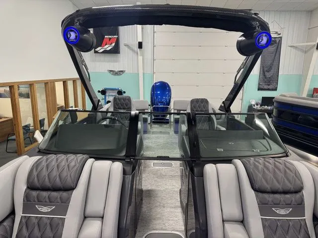 Slide: The Image of Bennington QX Quad Bench 25 QXFBWA 2026 - 11