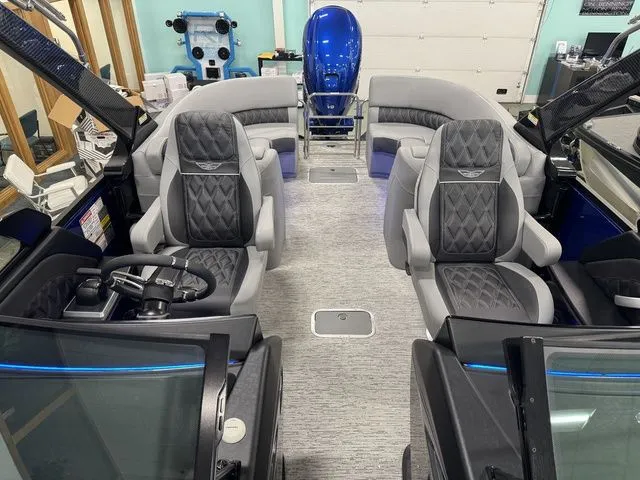 Slide: The Image of Bennington QX Quad Bench 25 QXFBWA 2026 - 12