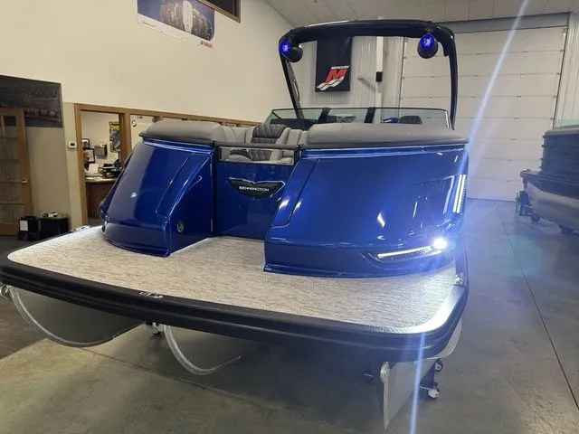 Slide: The Image of Bennington QX Quad Bench 25 QXFBWA 2026 - 15