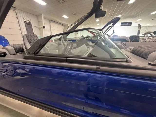 Slide: The Image of Bennington QX Quad Bench 25 QXFBWA 2026 - 18