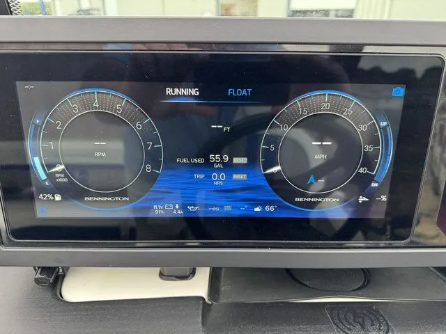 Slide: The Image of Bennington M Swingback 26 MSB 2025 - 14