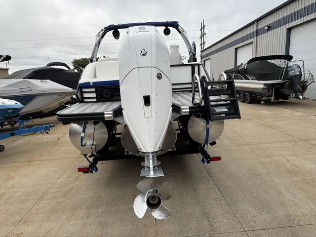 Slide: The Image of Bennington M Swingback 26 MSB 2025 - 27