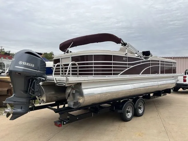 Slide: The Image of Bennington 25RSRX1 2018 - 3