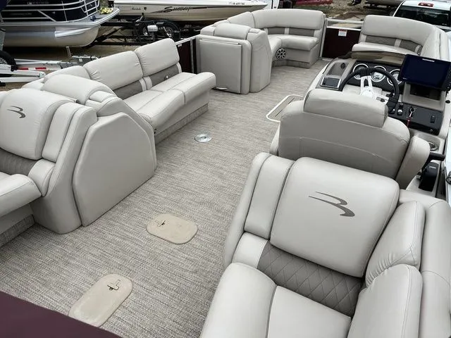 Slide: The Image of Bennington 25RSRX1 2018 - 7