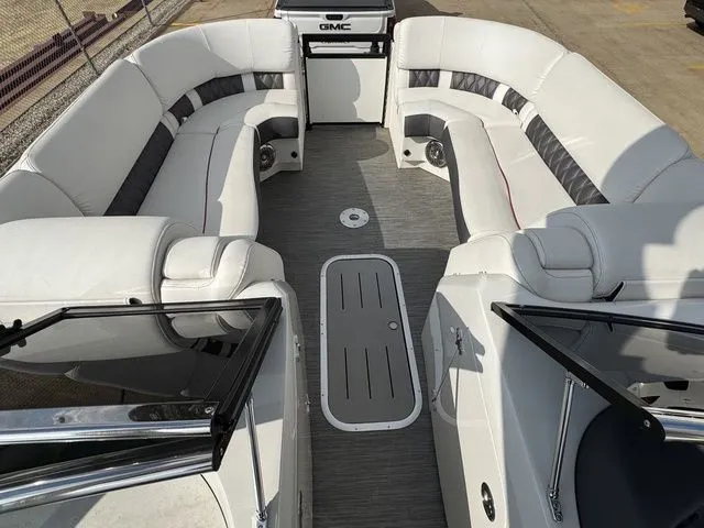 Slide: The Image of Bennington 25 QFBWA 2023 - 14