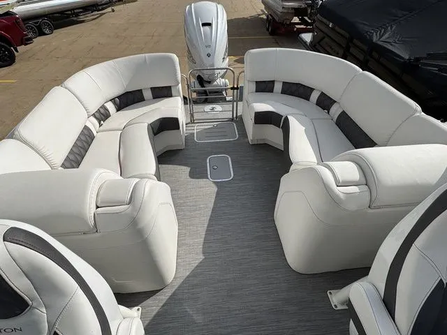 Slide: The Image of Bennington 25 QFBWA 2023 - 22