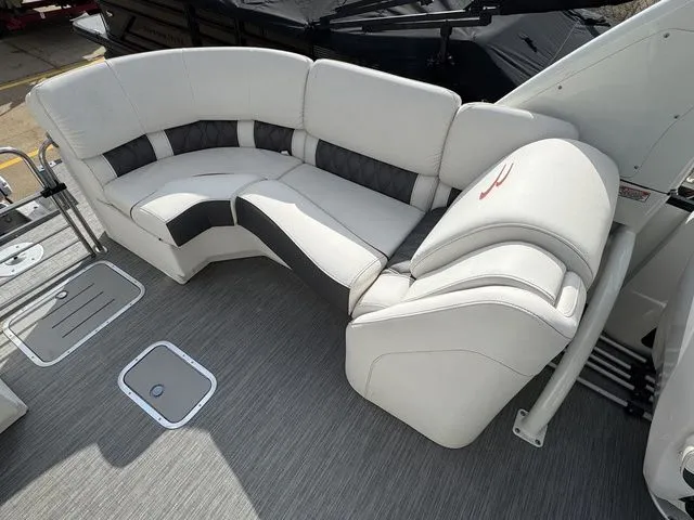 Slide: The Image of Bennington 25 QFBWA 2023 - 25