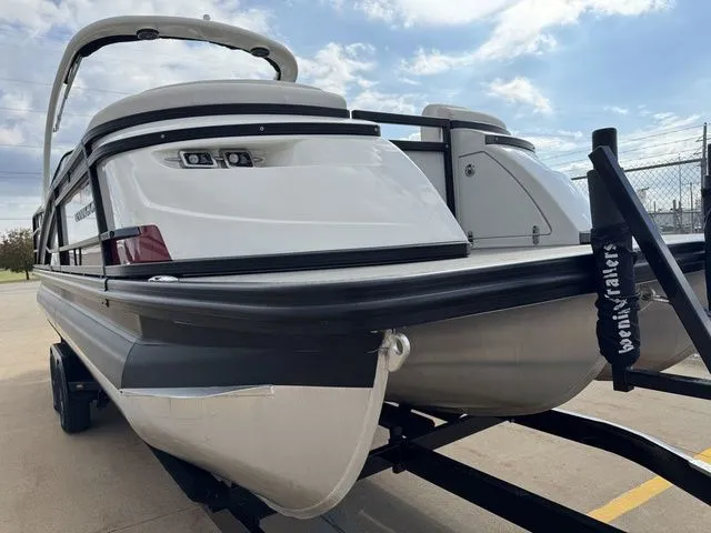 Slide: The Image of Bennington 25 QFBWA 2023 - 8