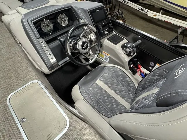 Slide: The Image of Barletta Lusso 25' Q 2023 - 14