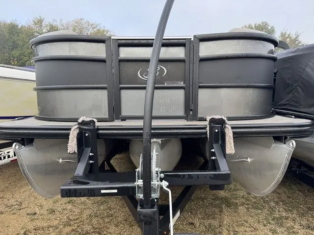 Slide: The Image of Barletta Lusso 25' Q 2023 - 3