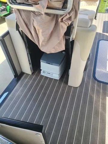 Slide: The Image of Harris Grand Mariner SEL250 2016 - 13