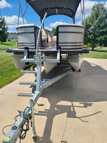 Slide: The Image of Harris Grand Mariner SEL250 2016 - 2