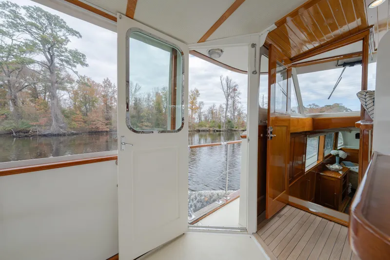 Slide: The Image of Trumpy 58 1971 - 28