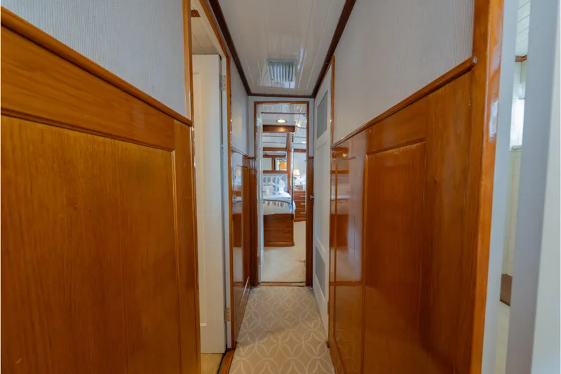 Slide: The Image of Trumpy 58 1971 - 6