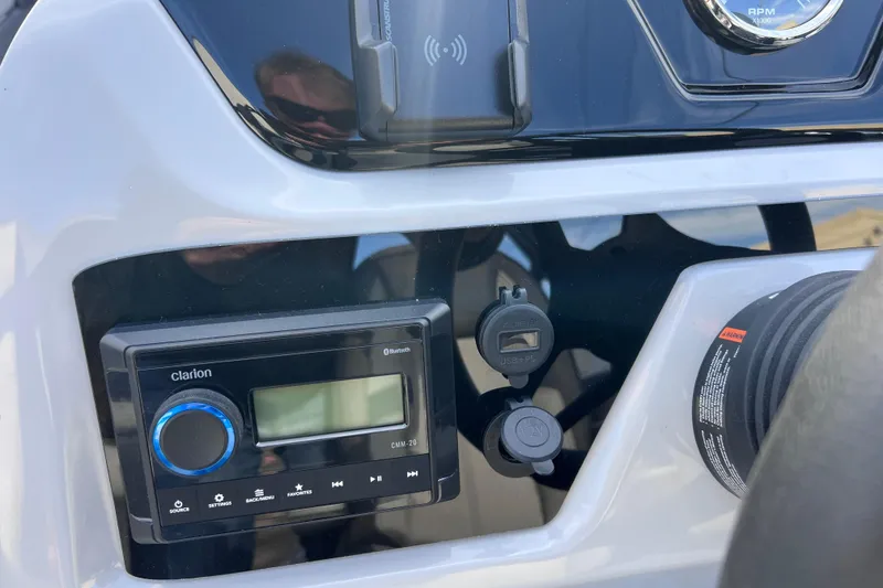 Slide: The Image of Dashboard of 2026 Viaggio V 20U with Clarion audio system and USB ports. - 16