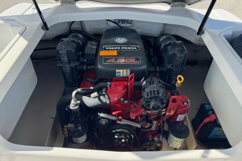 Slide: The Image of Engine compartment of a 2011 Chaparral 186 SSi with Volvo Penta 4.3GL engine. - 19