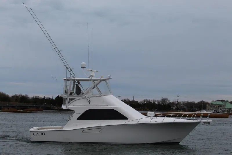 Slide: The Image of Cabo 43 Flybridge 2003 - 5