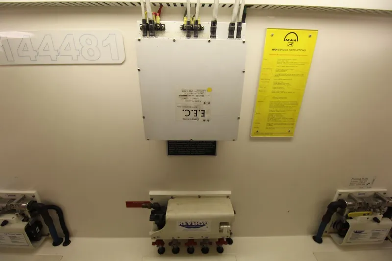 Slide: The Image of Cabo 43 Flybridge 2003 - 67