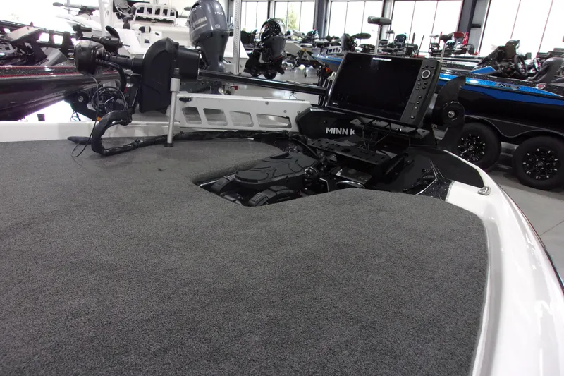 Slide: The Image of 2020 Skeeter FXR21 Limited boat with Minn Kota trolling motor and advanced navigation system. - 5