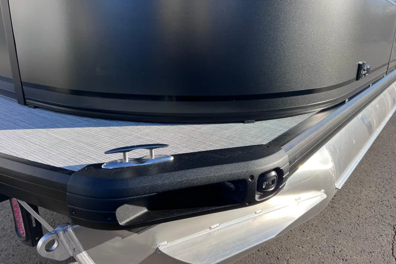 Slide: The Image of 2026 Viaggio V 20U pontoon boat, sleek design with modern deck and cleat. - 26