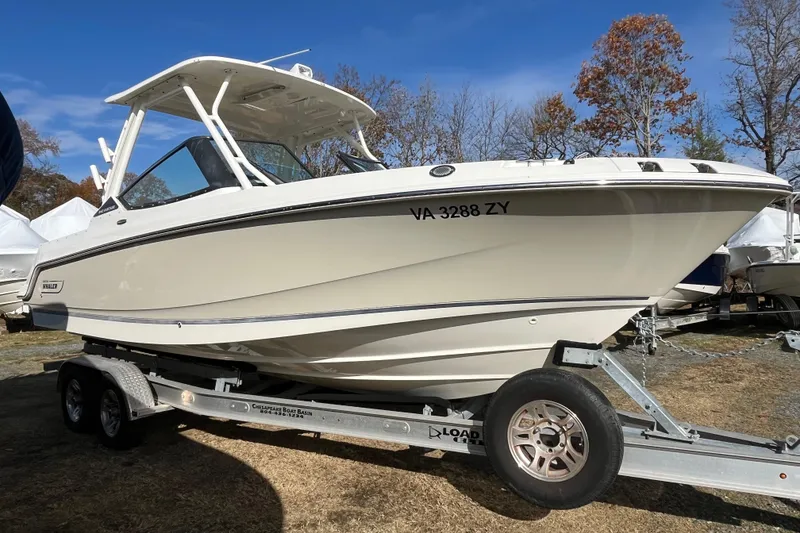Slide: The Image of Teak-style decking on 2021 Boston Whaler 240 Vantage boat, showing detailed craftsmanship. - 35