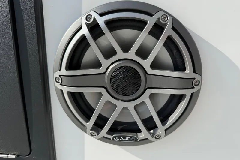 Slide: The Image of JL Audio speaker on 2026 Shallow Sport 25 X3 boat. - 20