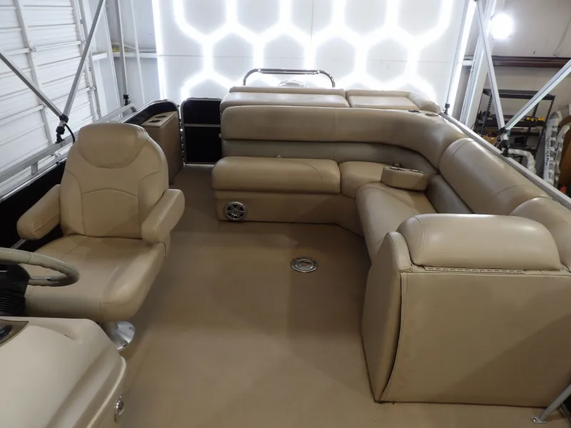 Slide: The Image of Xcursion X23C 2013 - 16