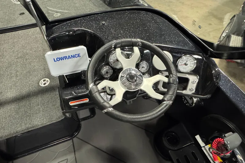 Slide: The Image of Steering console of 2026 Nitro ZV19 Sport boat with Lowrance electronics. - 8