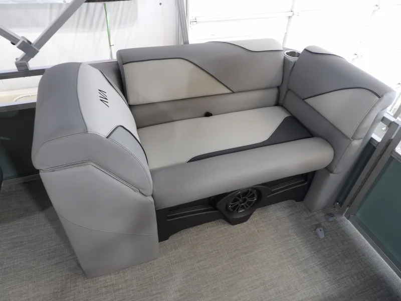 Slide: The Image of Avalon VNT QL19 2026 - 20