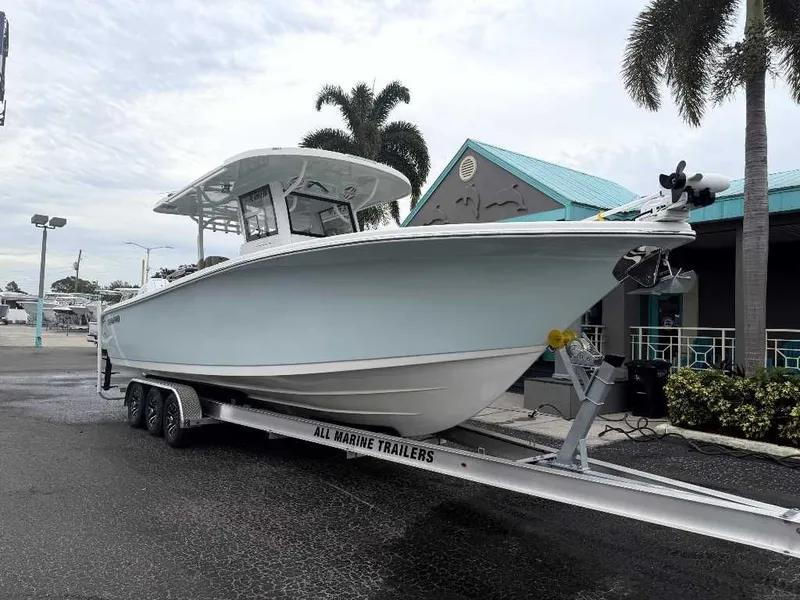 The Image of Sea Pro 320 DLX Center Console 2023 - 0