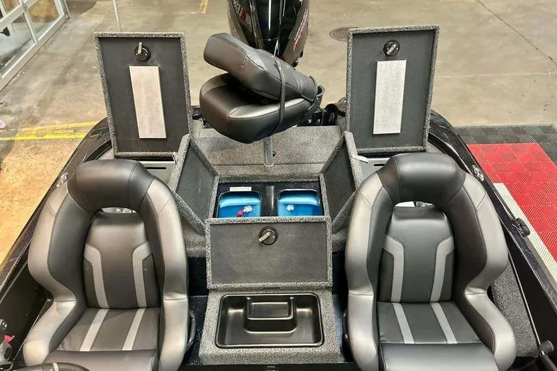 Slide: The Image of Interior of 2026 Nitro Z18 Pro boat with dual seats and storage compartments. - 15