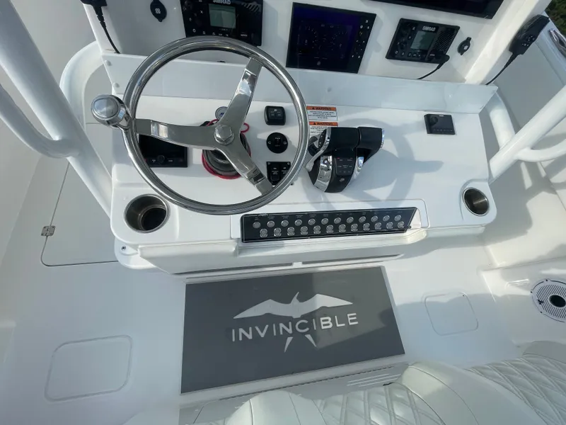 Slide: The Image of Invincible 33 Catamaran 2022 - 18